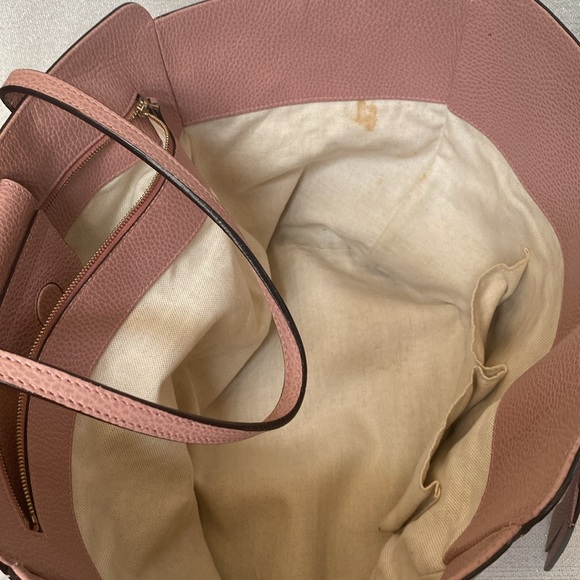 Authentic Gucci swing - Picture 8 of 11